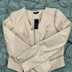 Bebe Light Beige/ Off White/Cream Leather Jacket. Sz M NWT!